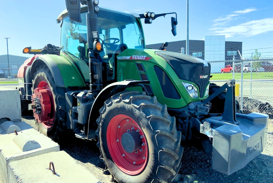 Fendt 718 GEN 6 145 PTO HP