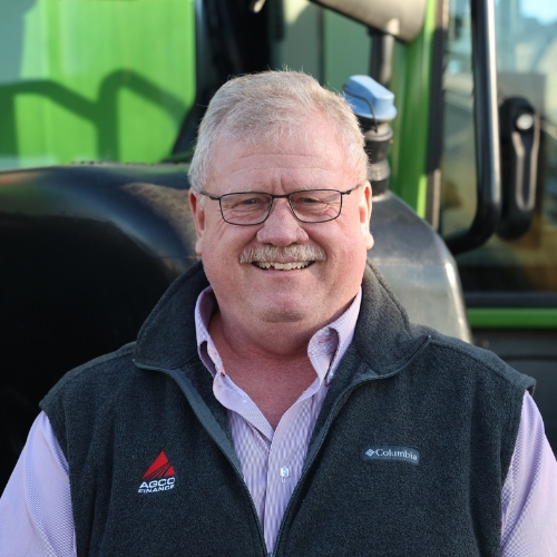 Doug Rathbone's headshot