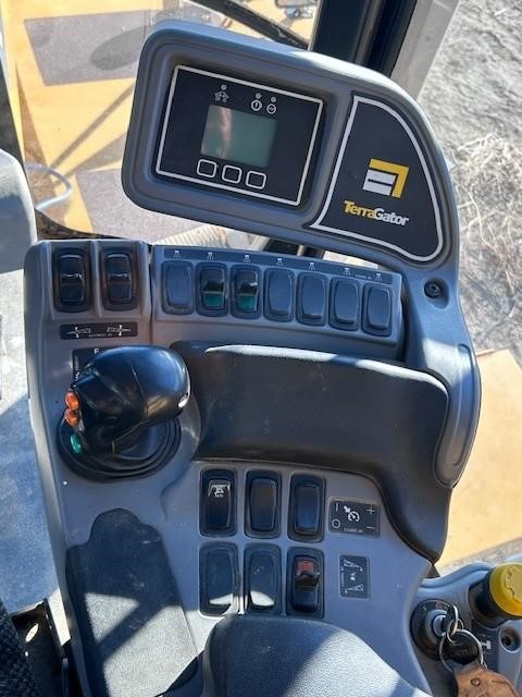 2010 Ag-Chem TERRAGATOR 8204