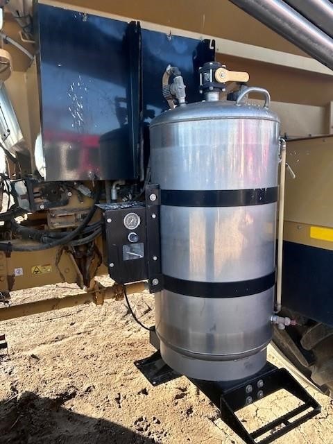2010 Ag-Chem TERRAGATOR 8204