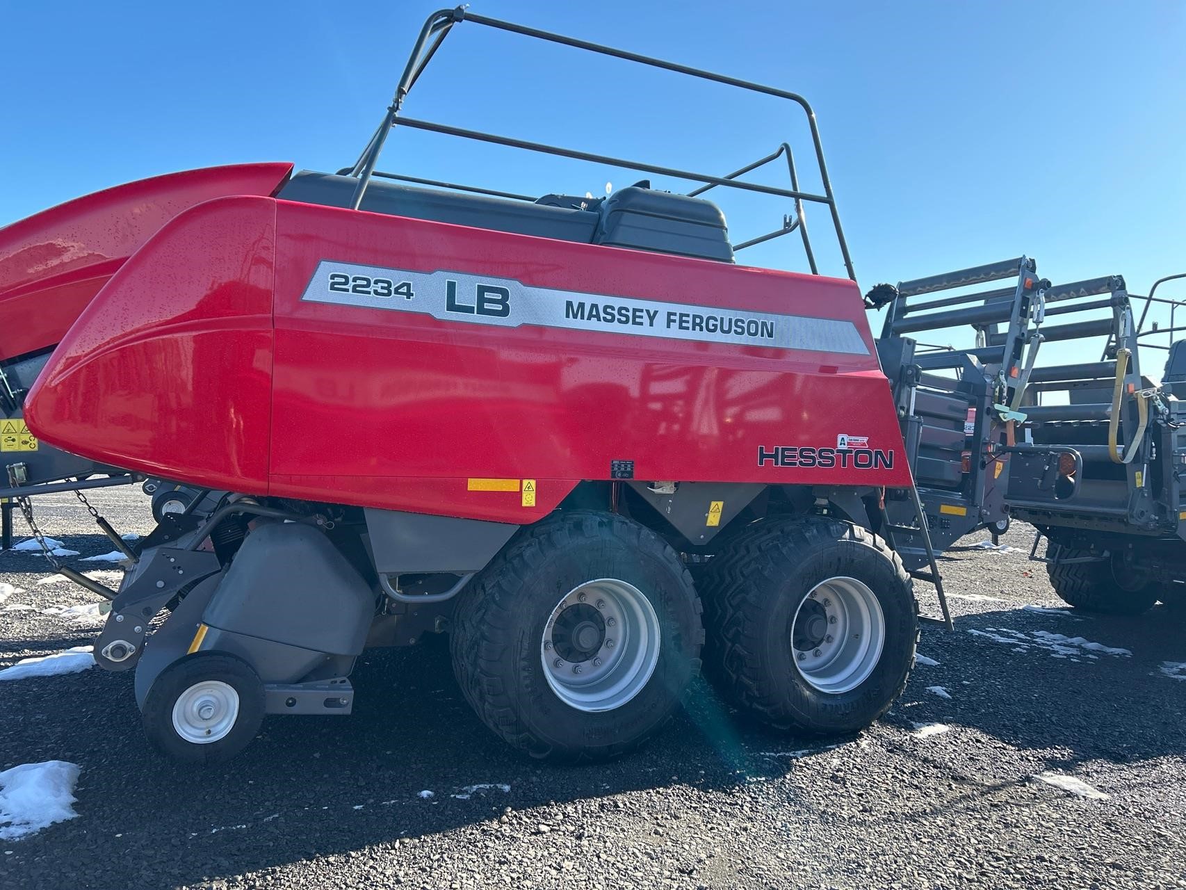 2024 Massey Ferguson LB2234