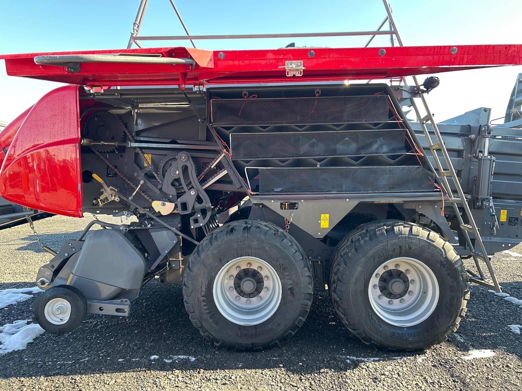 2024 Massey Ferguson LB2234