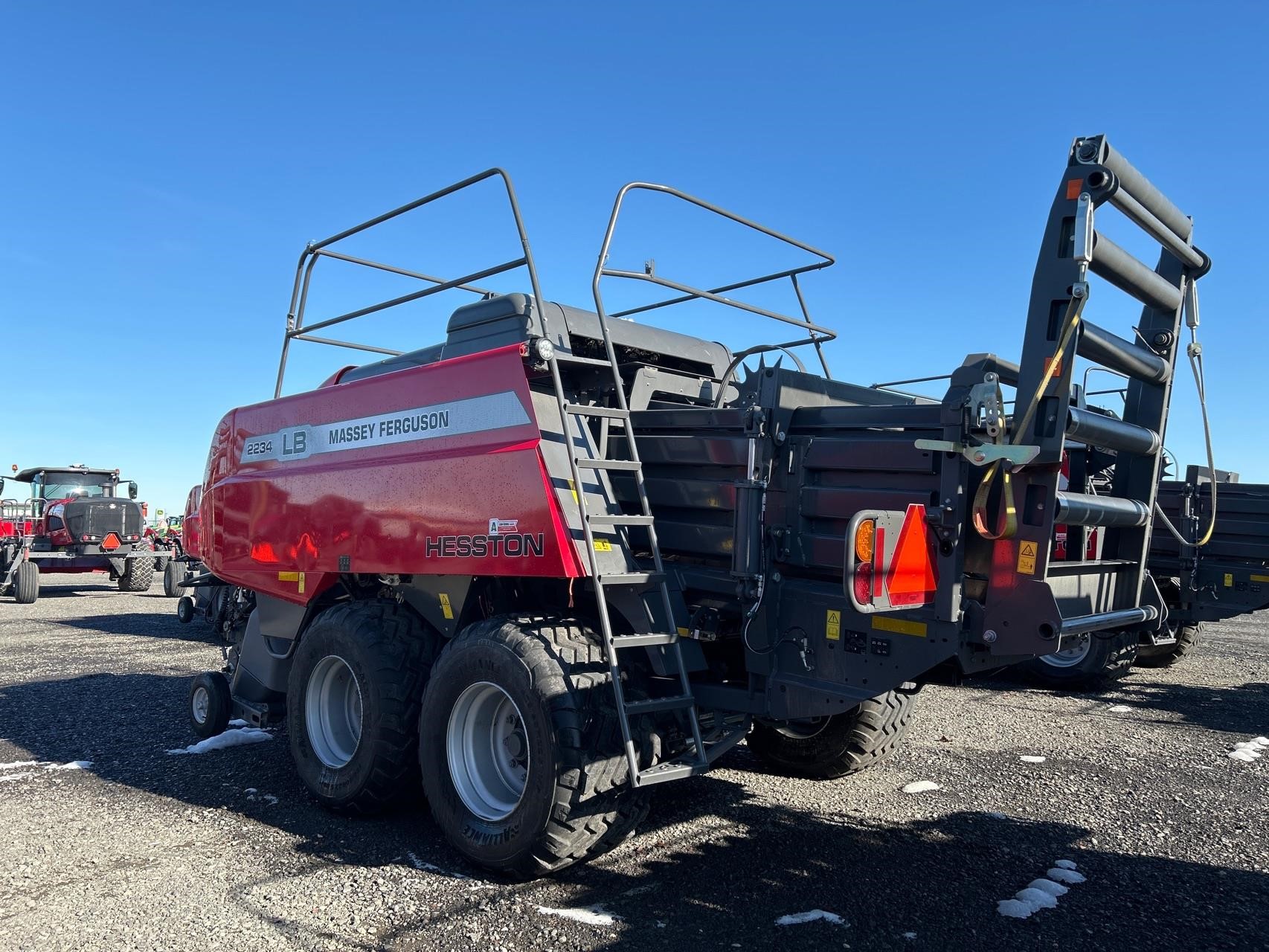 2024 Massey Ferguson LB2234