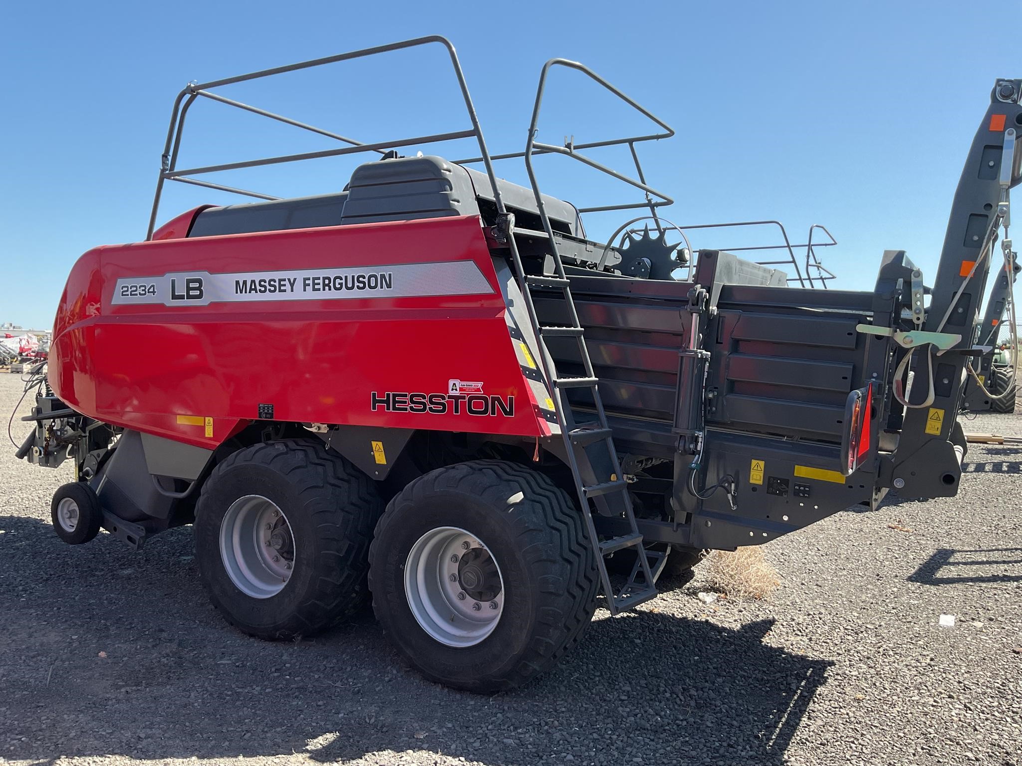 2024 Massey Ferguson LB2234