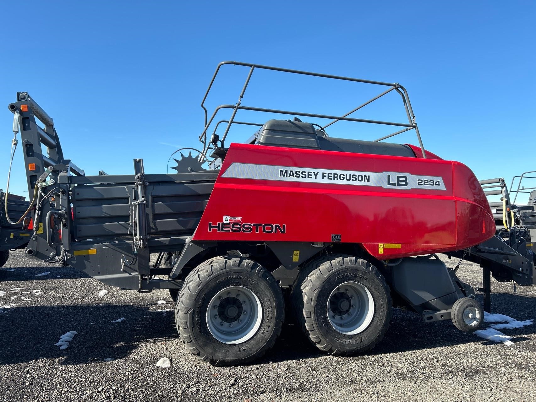 2024 Massey Ferguson LB2234
