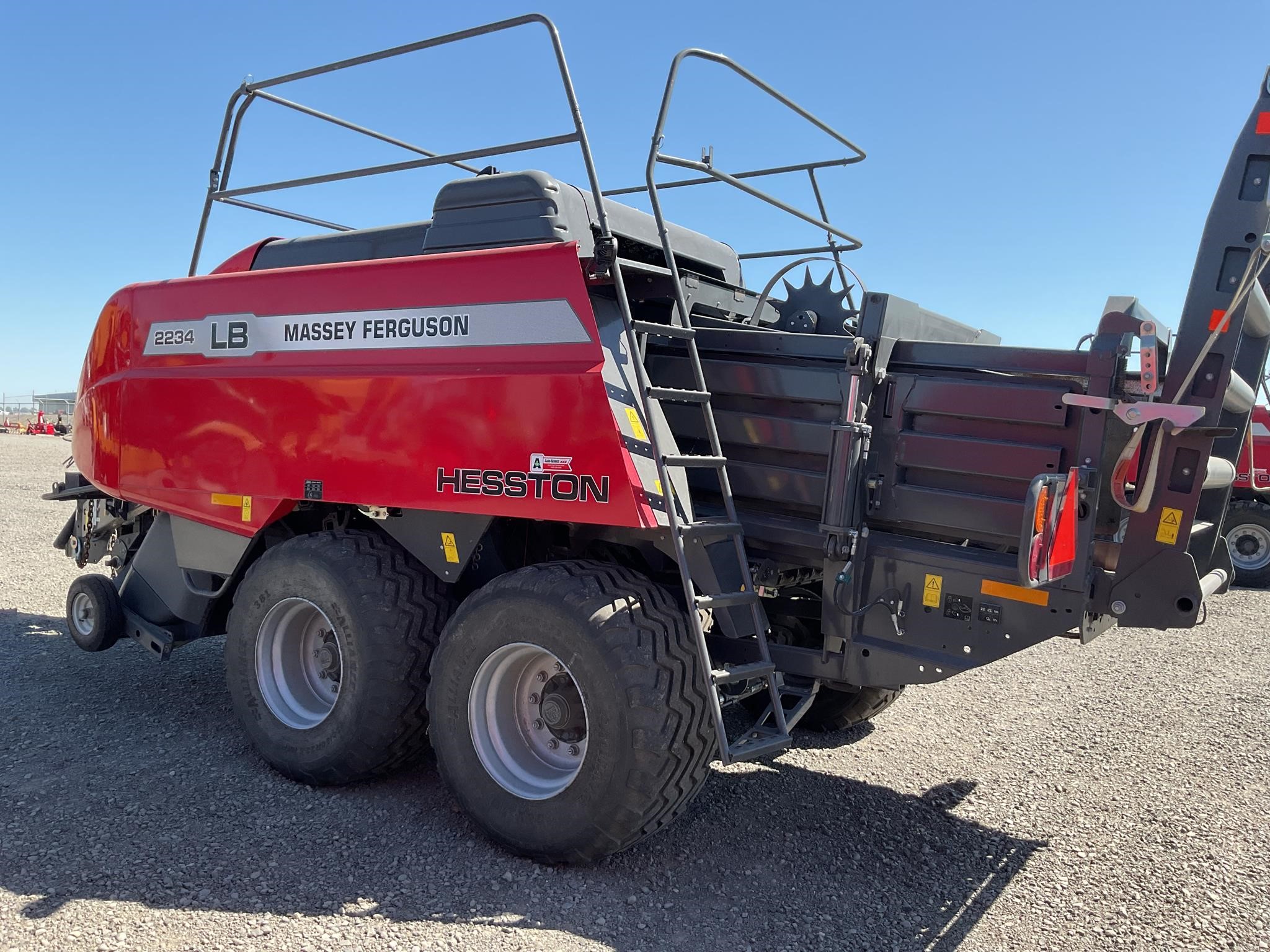 2024 Massey Ferguson LB2234