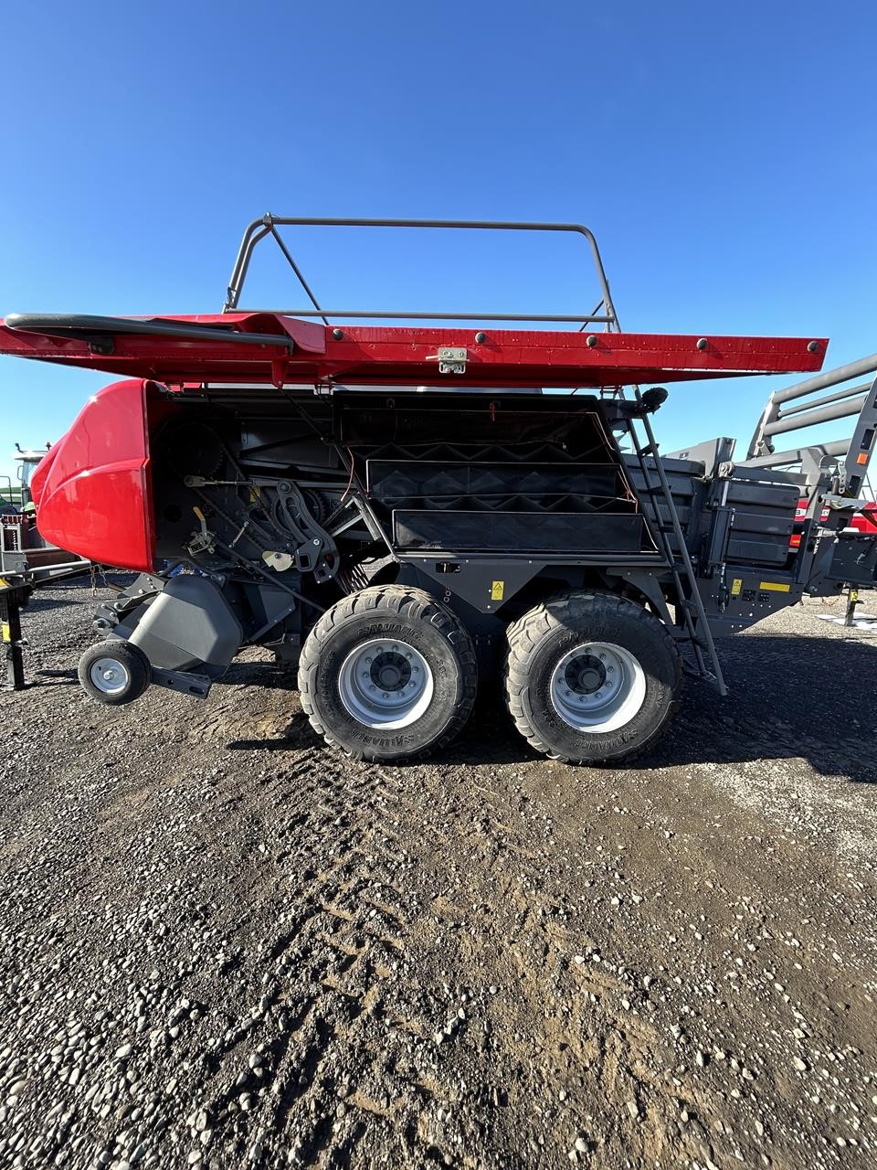 2024 Massey Ferguson LB2234