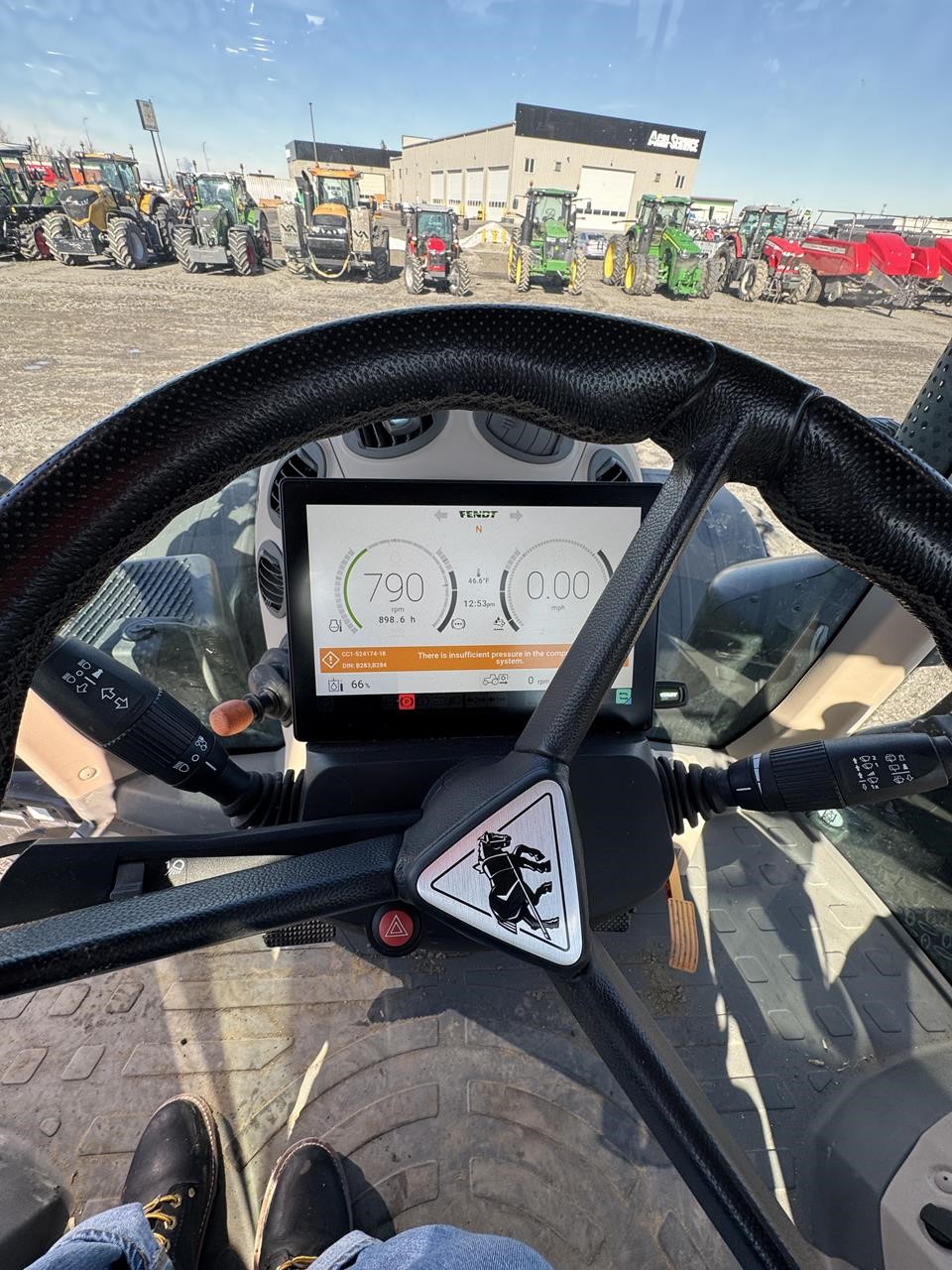 2022 Fendt 933 VARIO