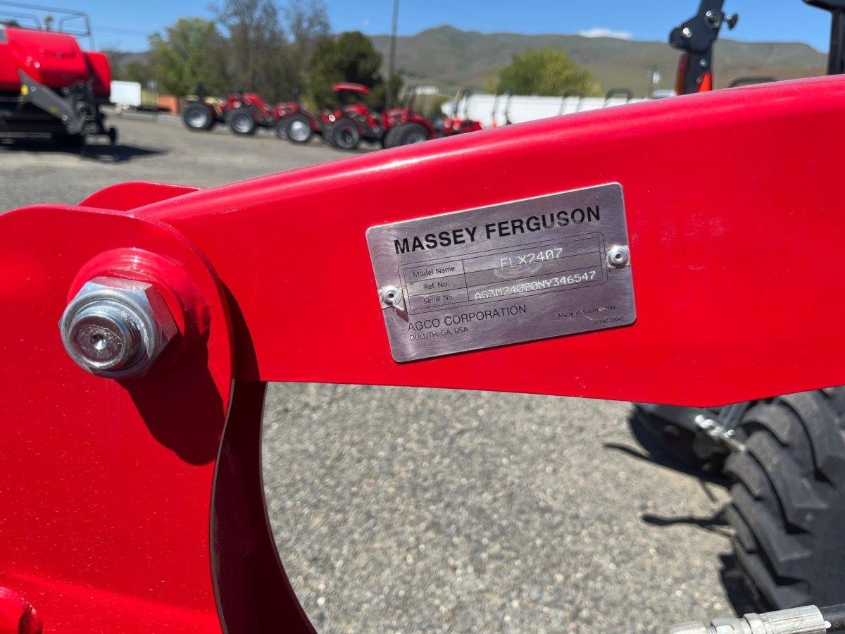 2023 Massey Ferguson 1825E