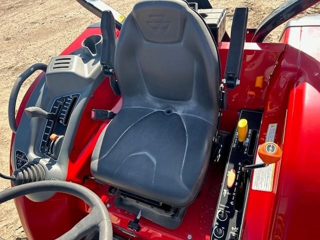 2022 Massey Ferguson 2850M
