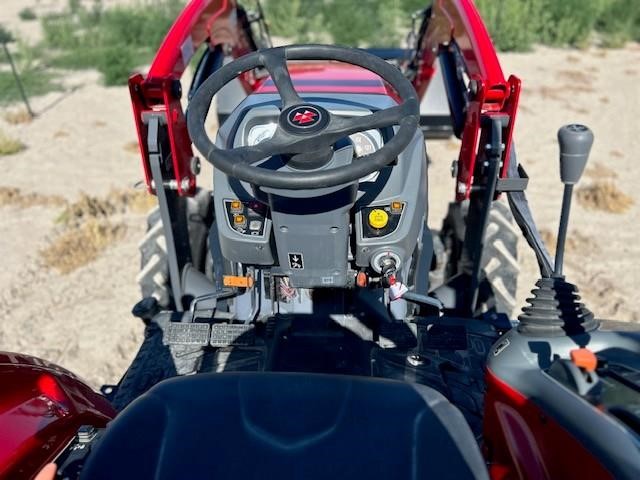 2022 Massey Ferguson 2850M