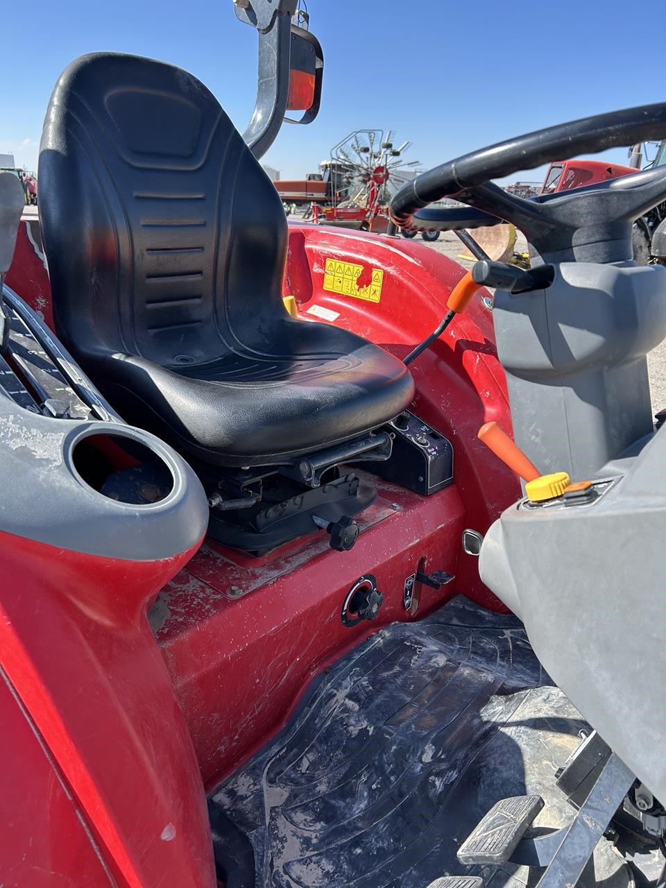 2020 Massey Ferguson 1735M