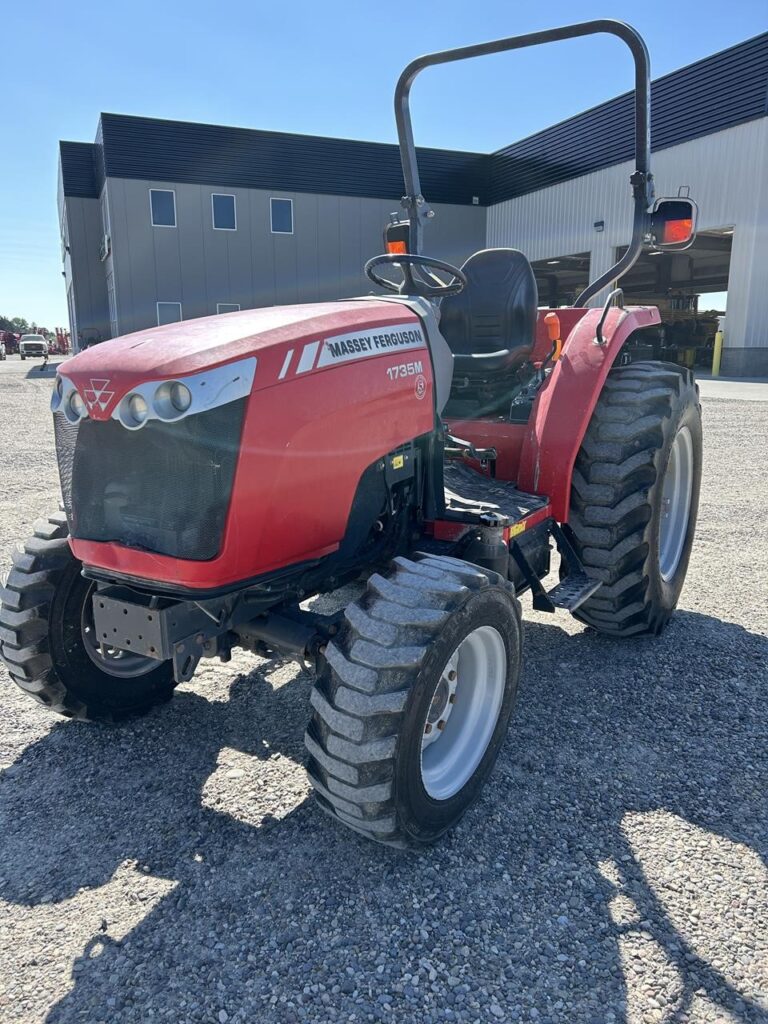 2020 Massey Ferguson 1735M