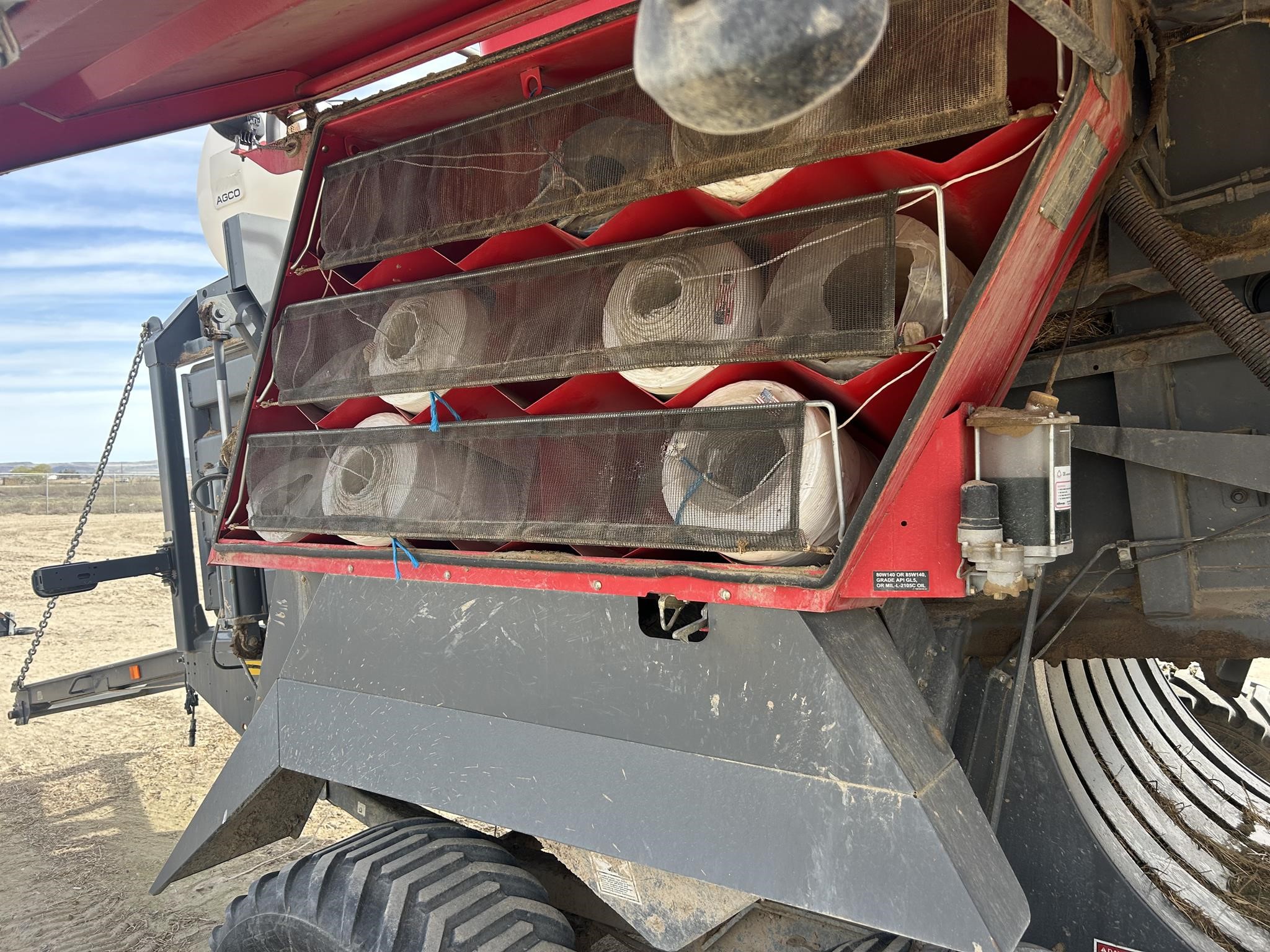 2010 Massey Ferguson 2190