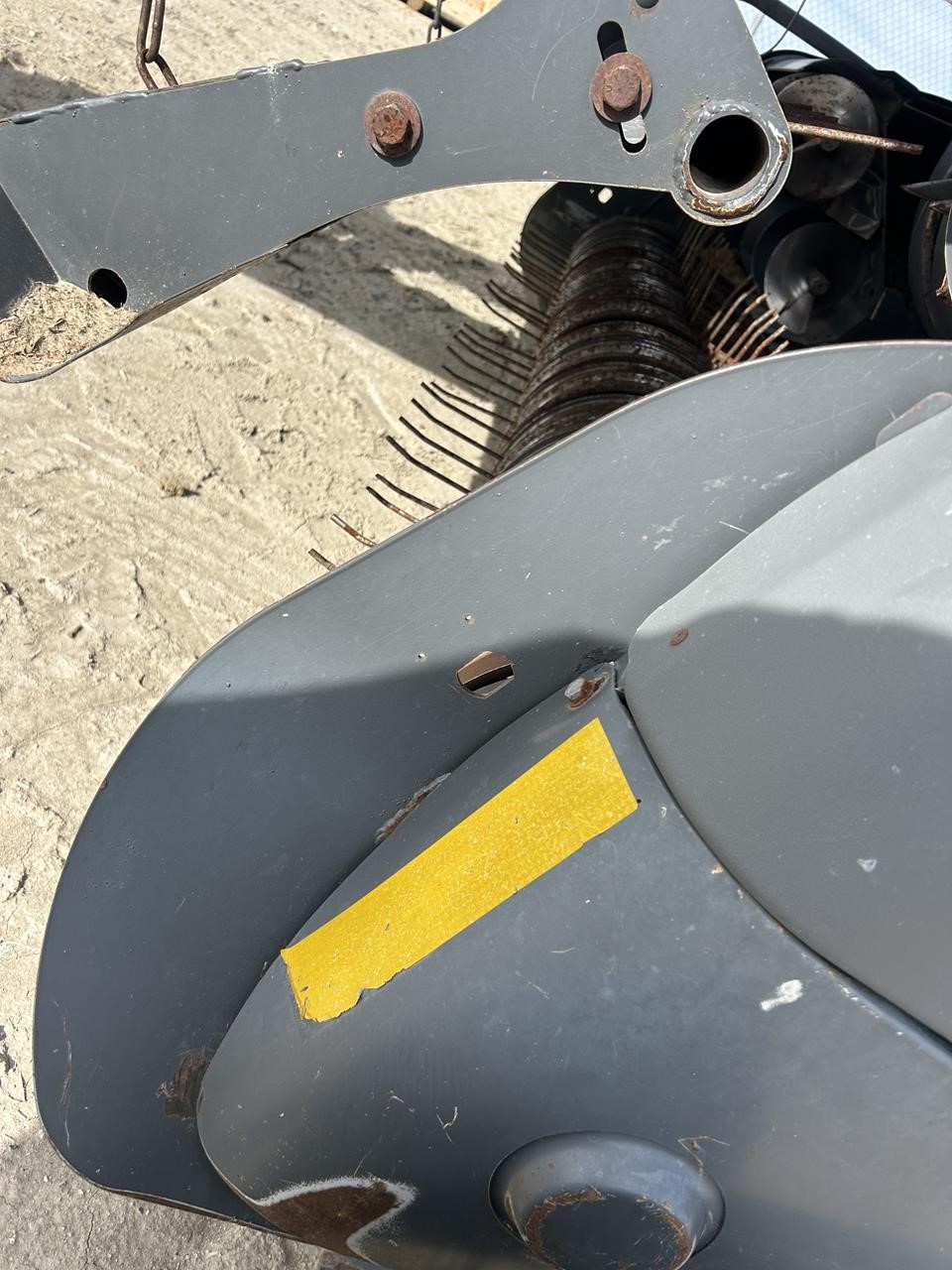 2010 Massey Ferguson 2190