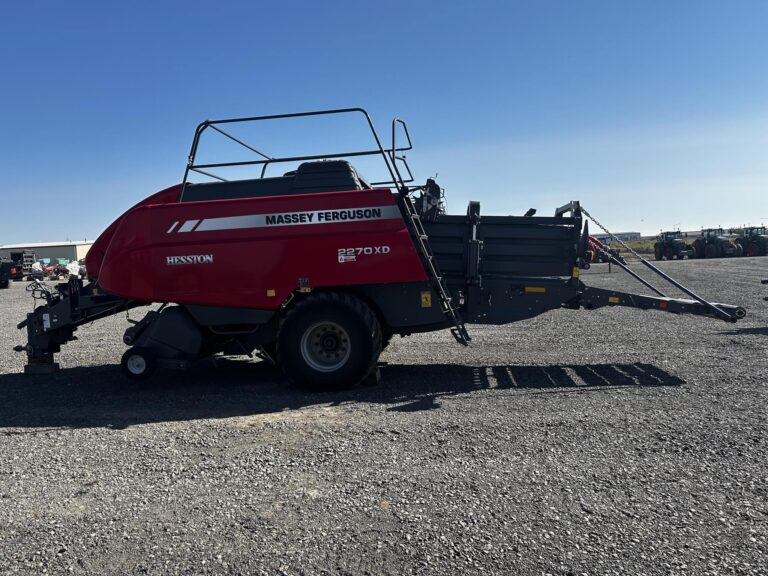 2022 Massey Ferguson 2270XD