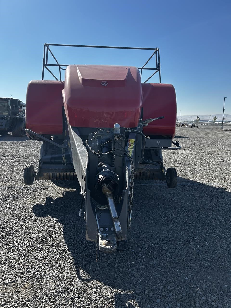 2022 Massey Ferguson 2270XD