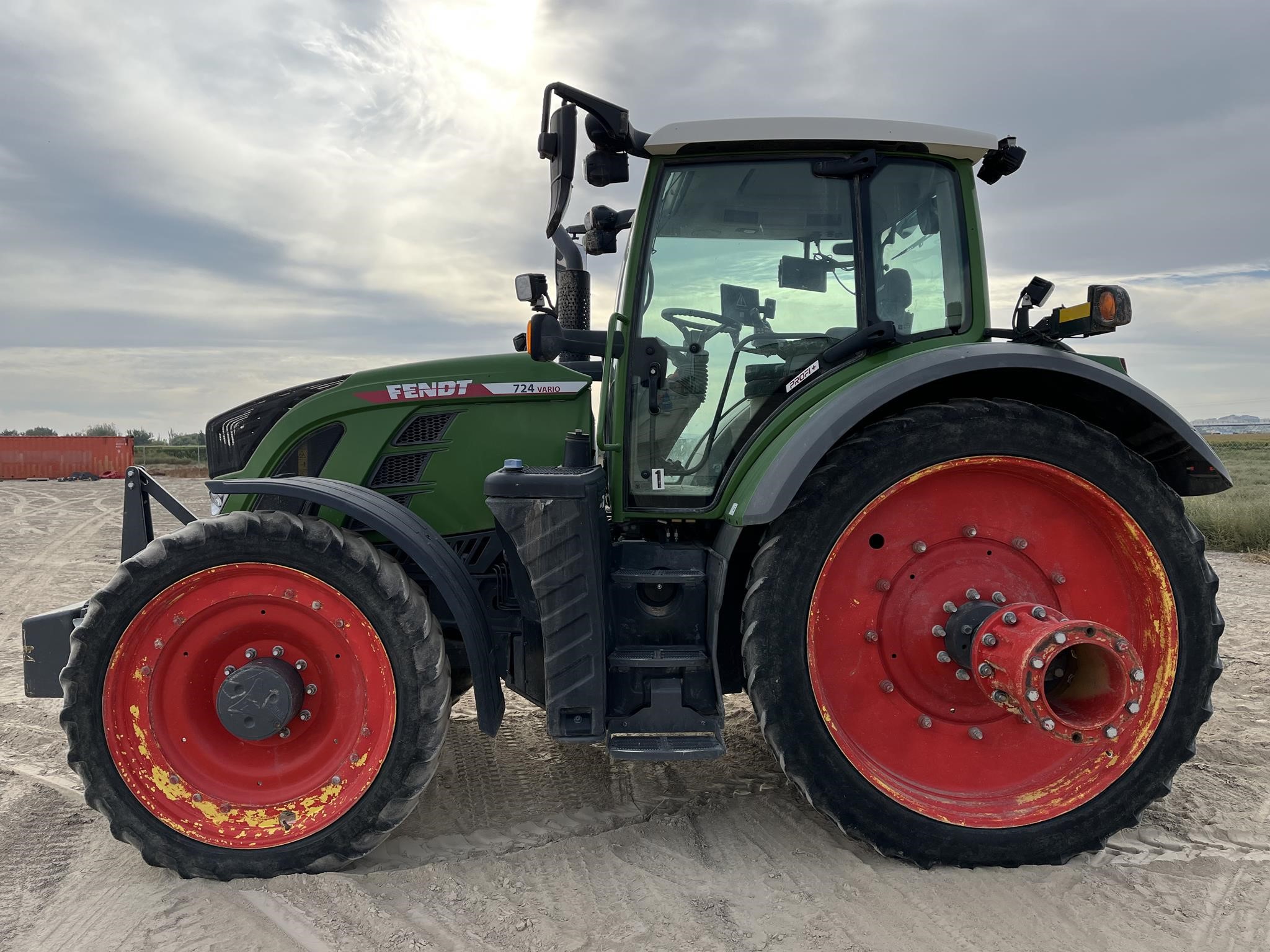 2022 Fendt 724 VARIO