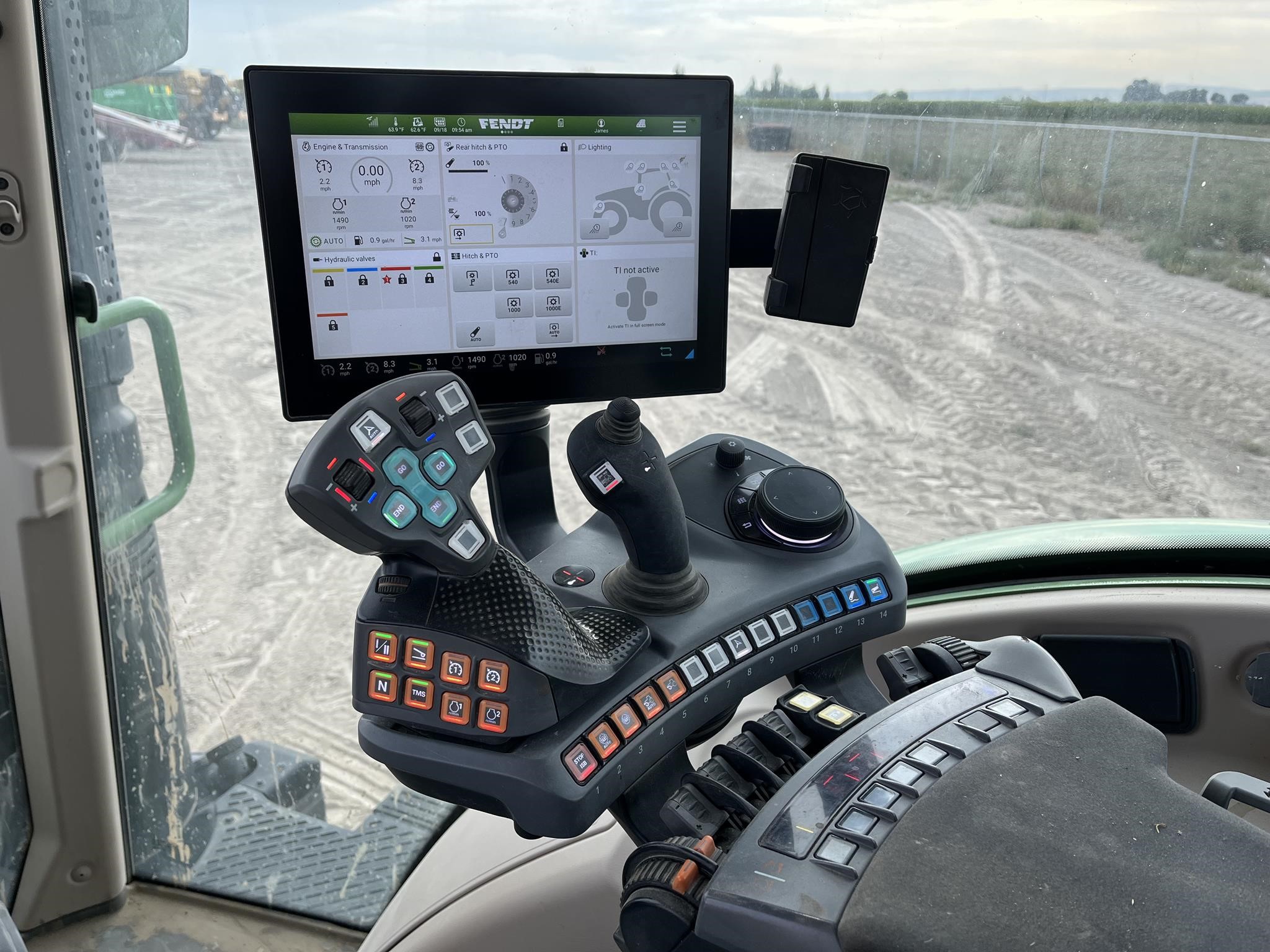 2022 Fendt 724 VARIO