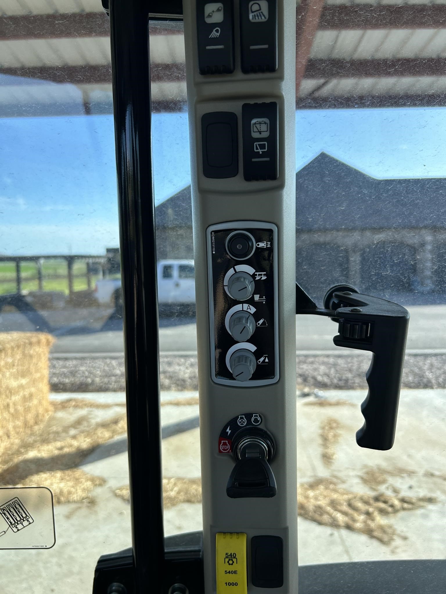 2024 Massey Ferguson 6713