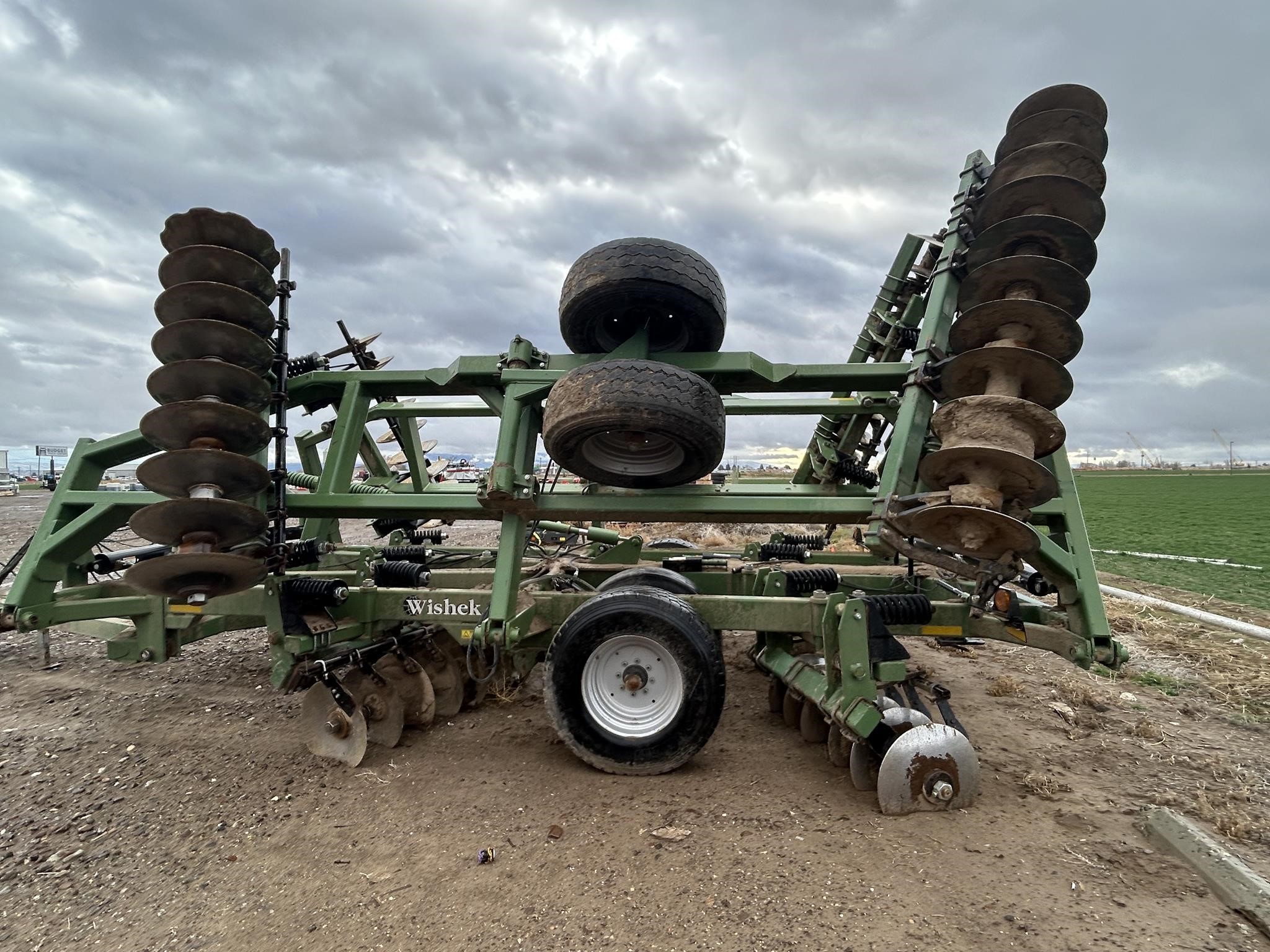 2020 Wishek Steel 842NT-30