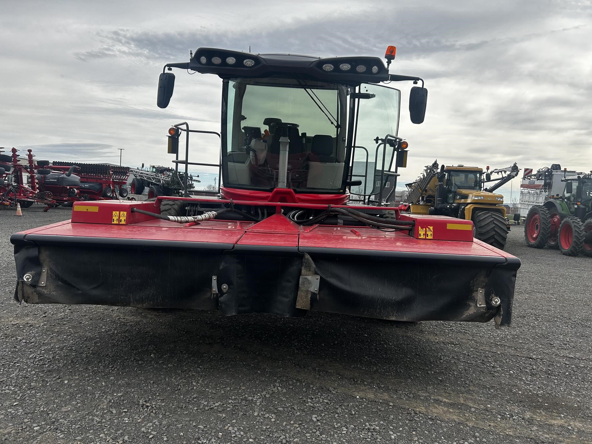 2024 Massey Ferguson WR235