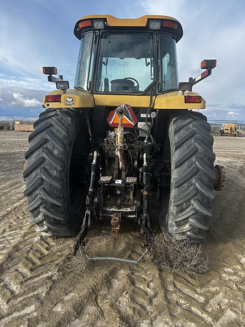 2002 Challenger MT655B