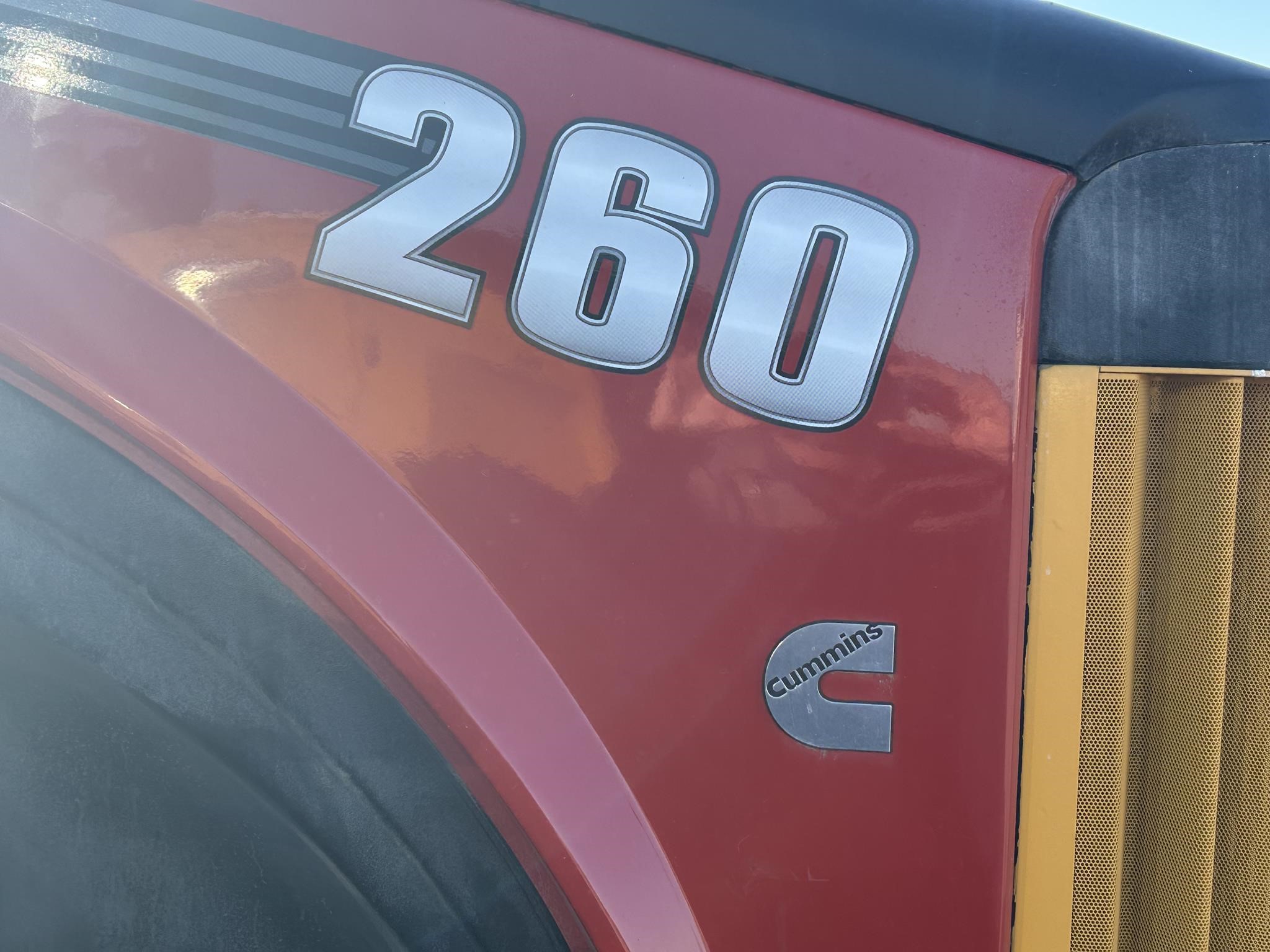 2016 Versatile 260