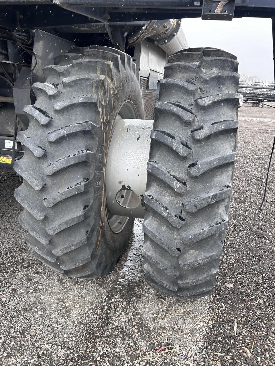 2011 Gleaner S67