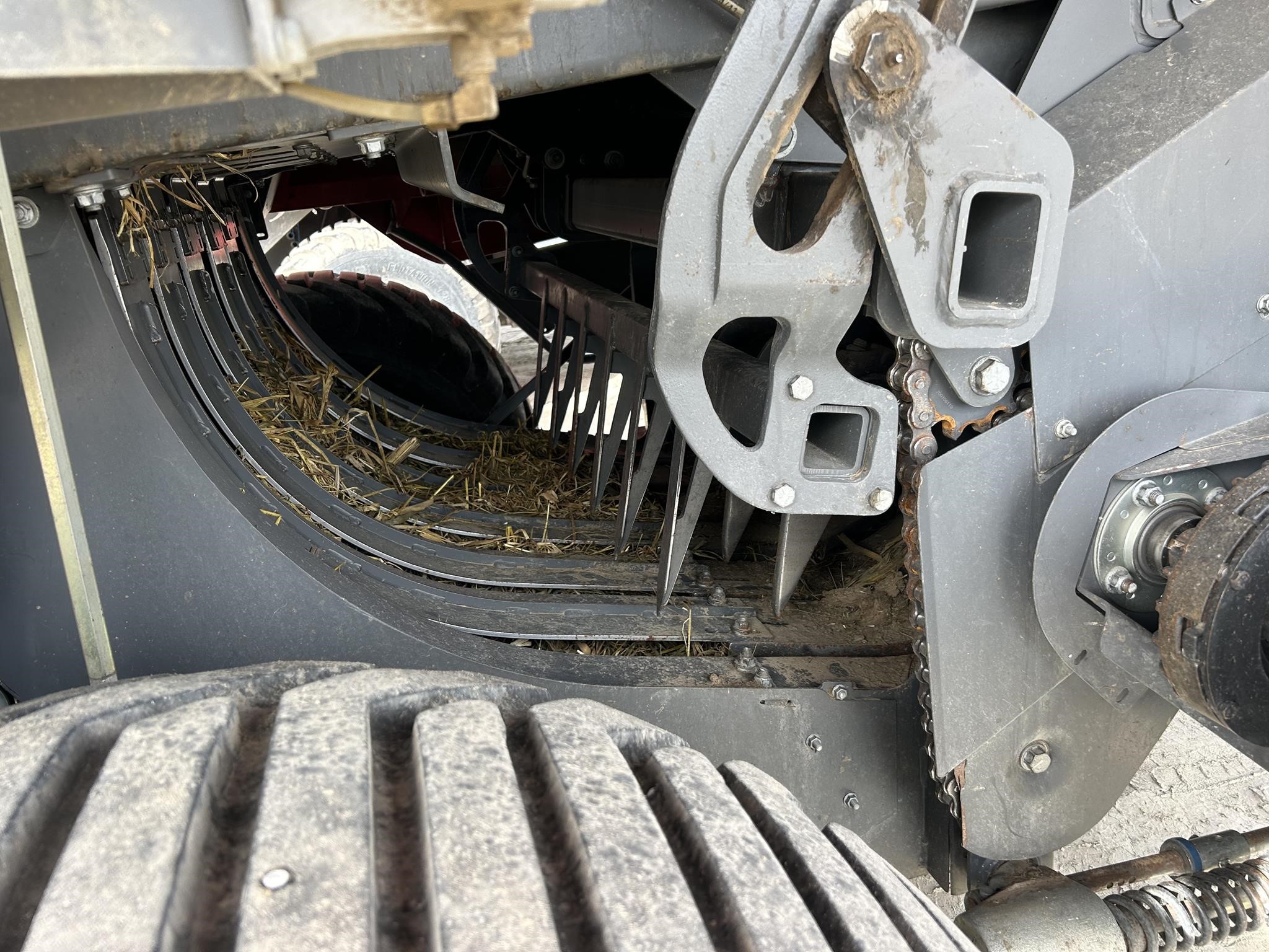 2023 Massey Ferguson LB2234XD