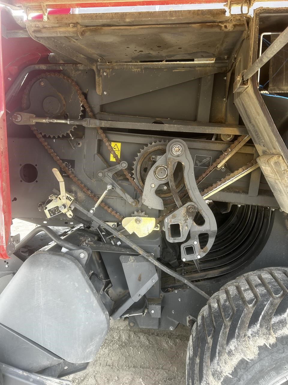 2023 Massey Ferguson LB2234XD