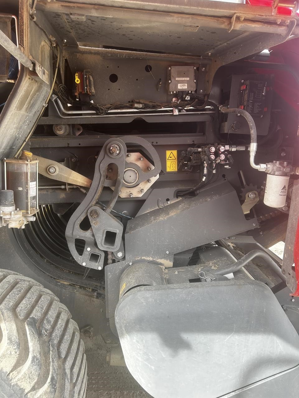 2023 Massey Ferguson LB2234XD