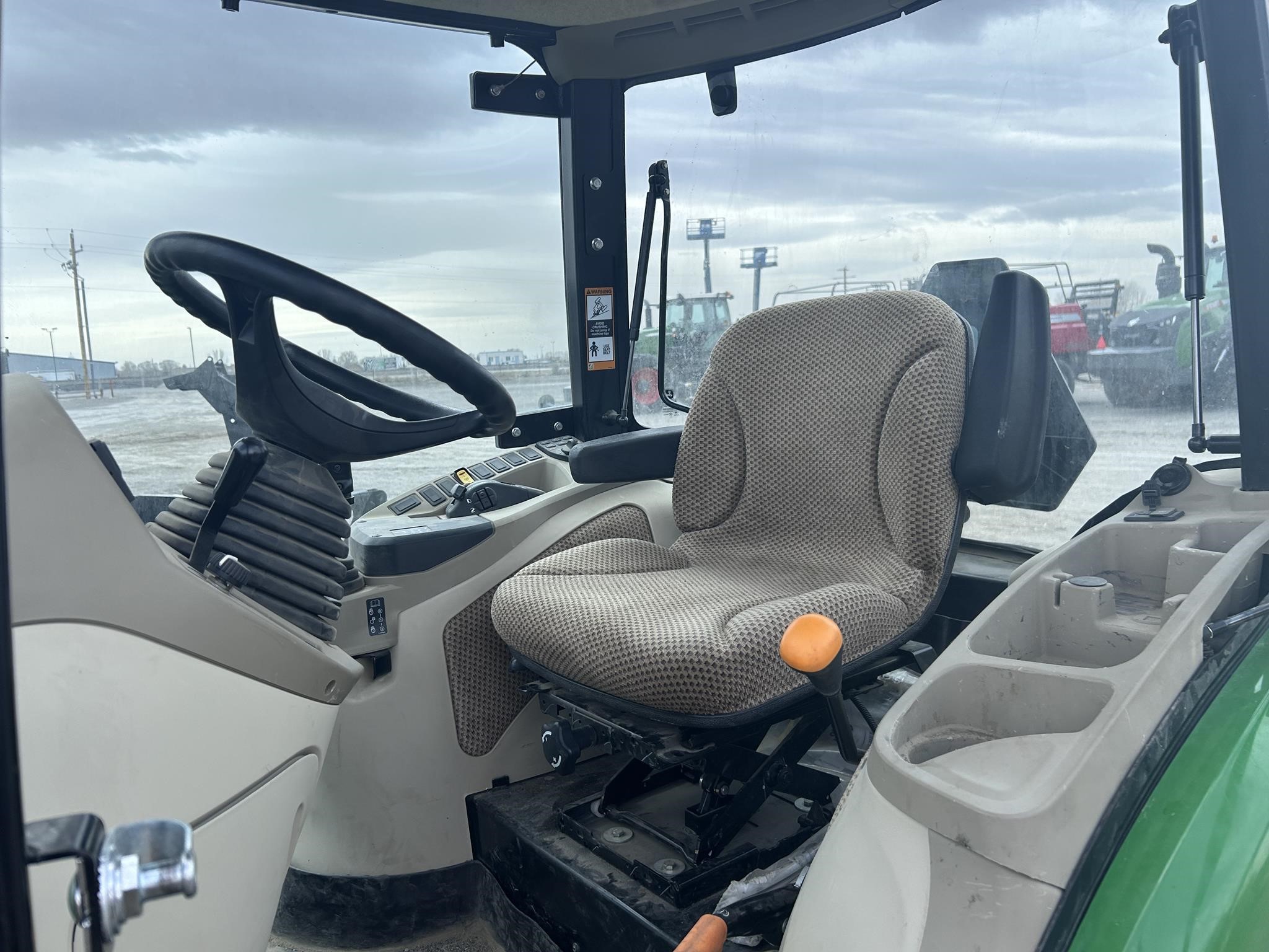 2024 John Deere 4052R