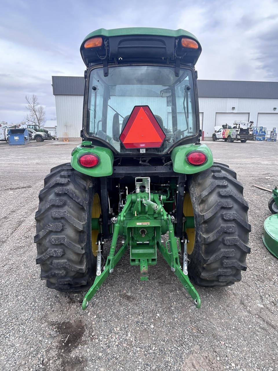 2024 John Deere 4052R