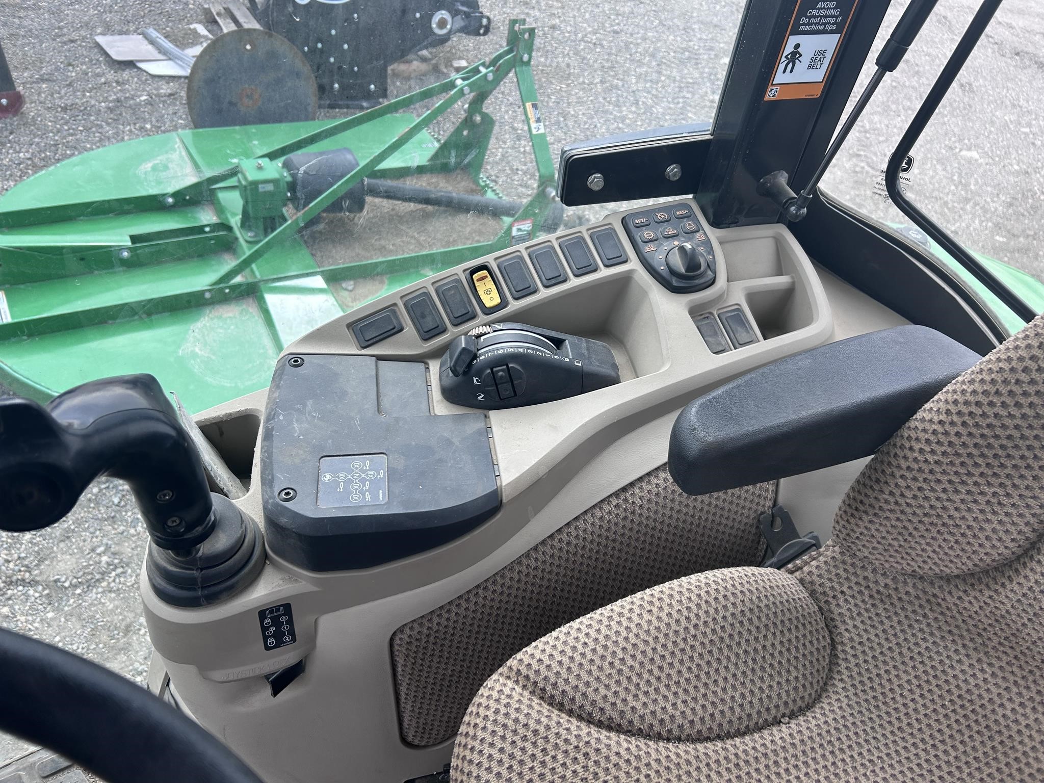 2024 John Deere 4052R
