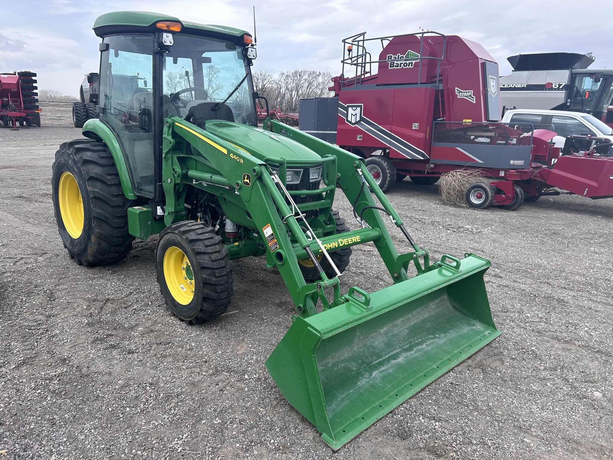 2024 John Deere 4052R