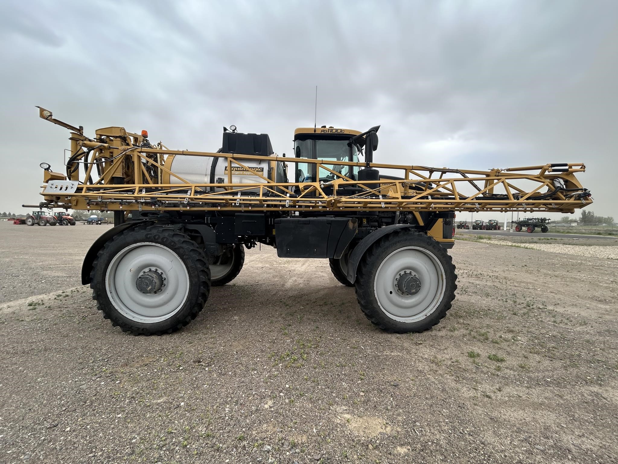 2021 Rogator RG1100C