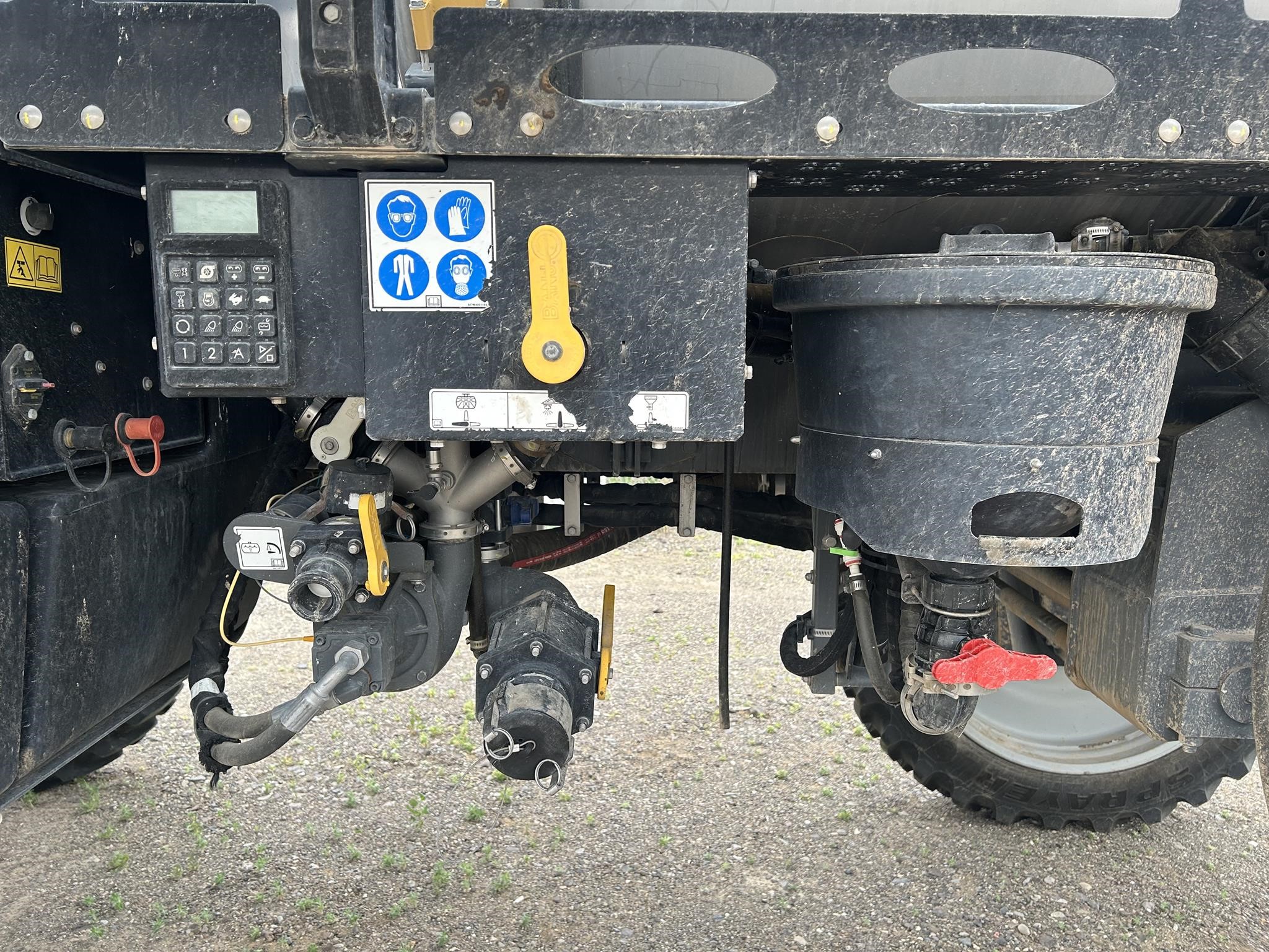 2021 Rogator RG1100C