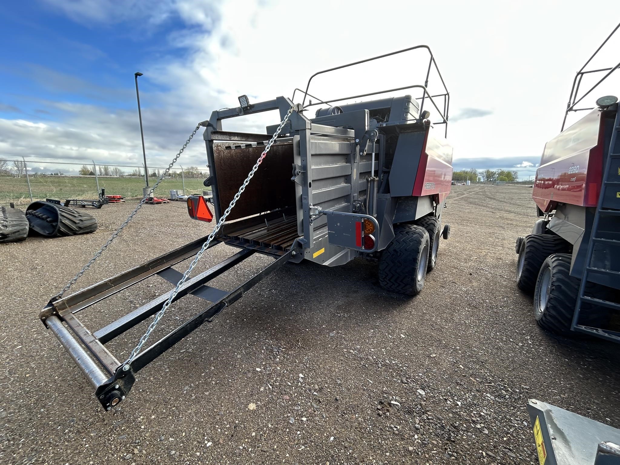 2023 Massey Ferguson LB2244
