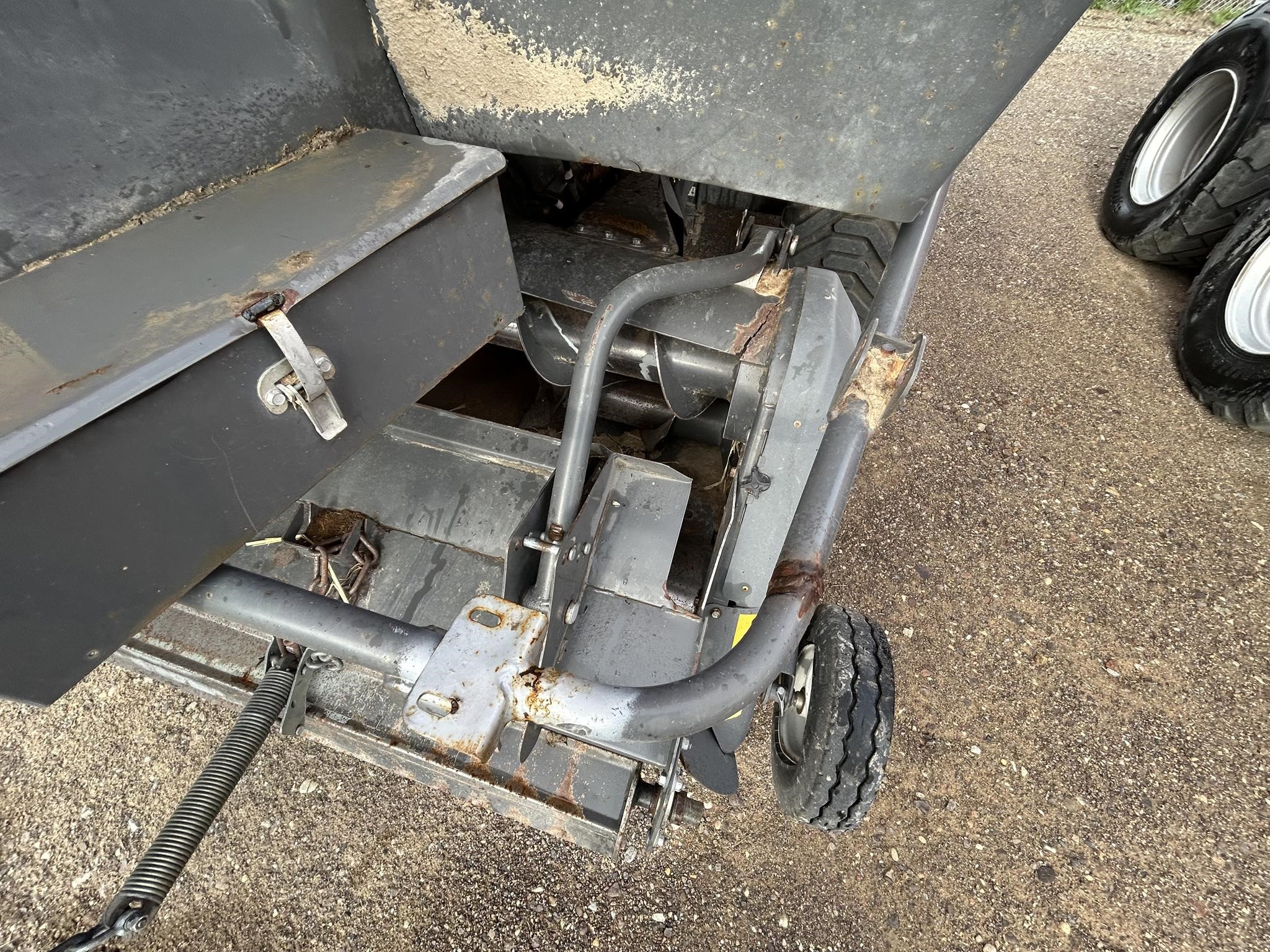 2019 Massey Ferguson 2290