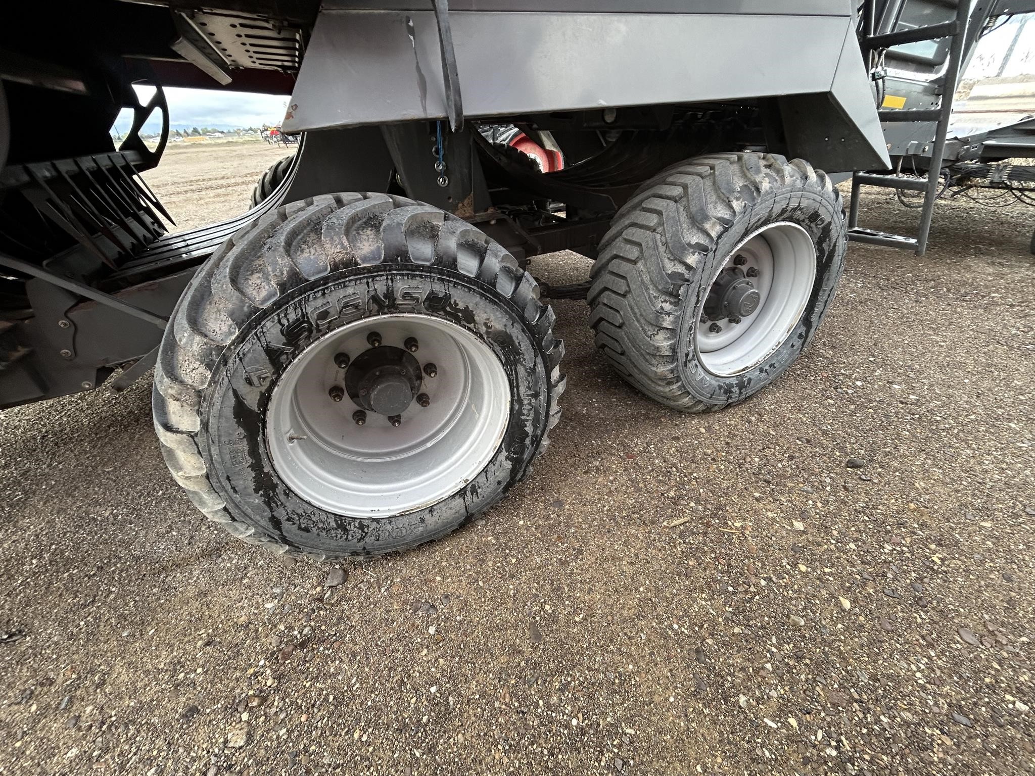 2019 Massey Ferguson 2290