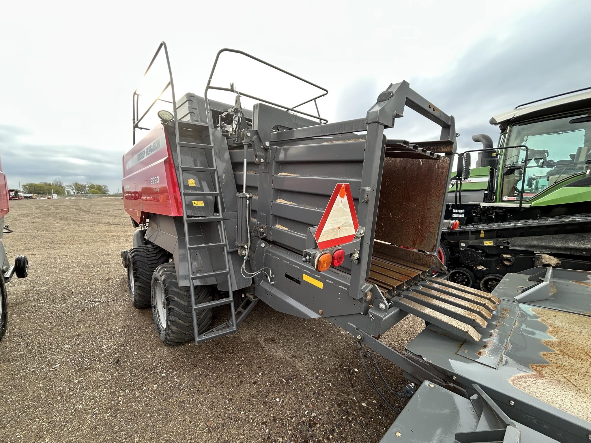 2019 Massey Ferguson 2290
