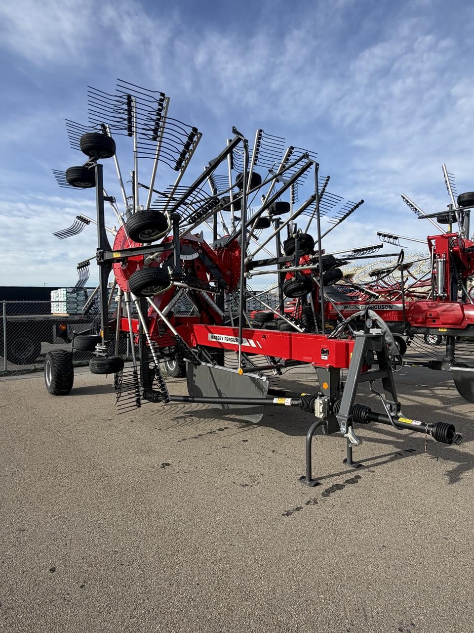 2024 Massey Ferguson RK1002T