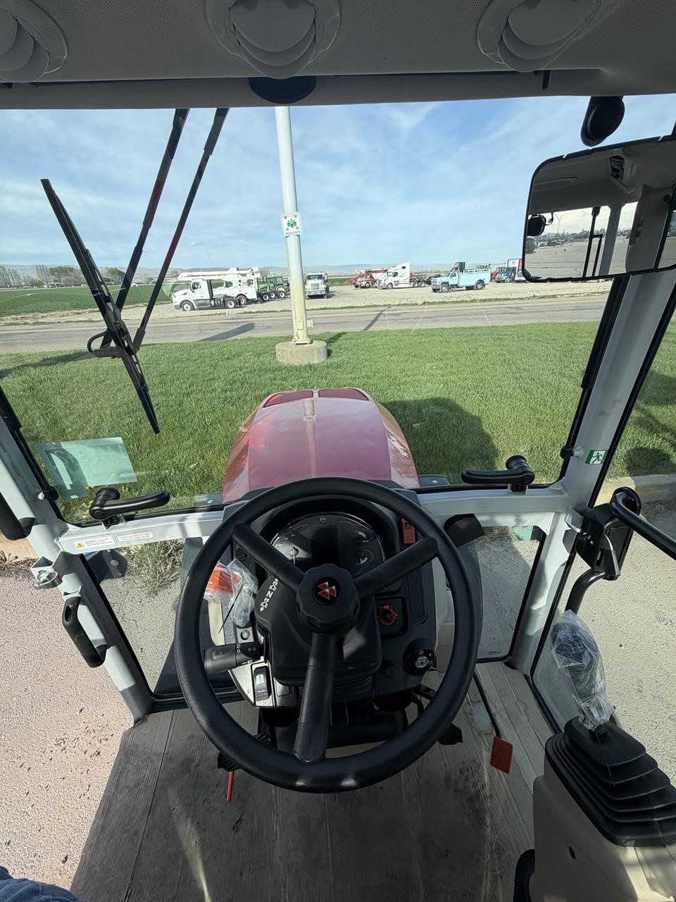 2024 Massey Ferguson 3SP.115