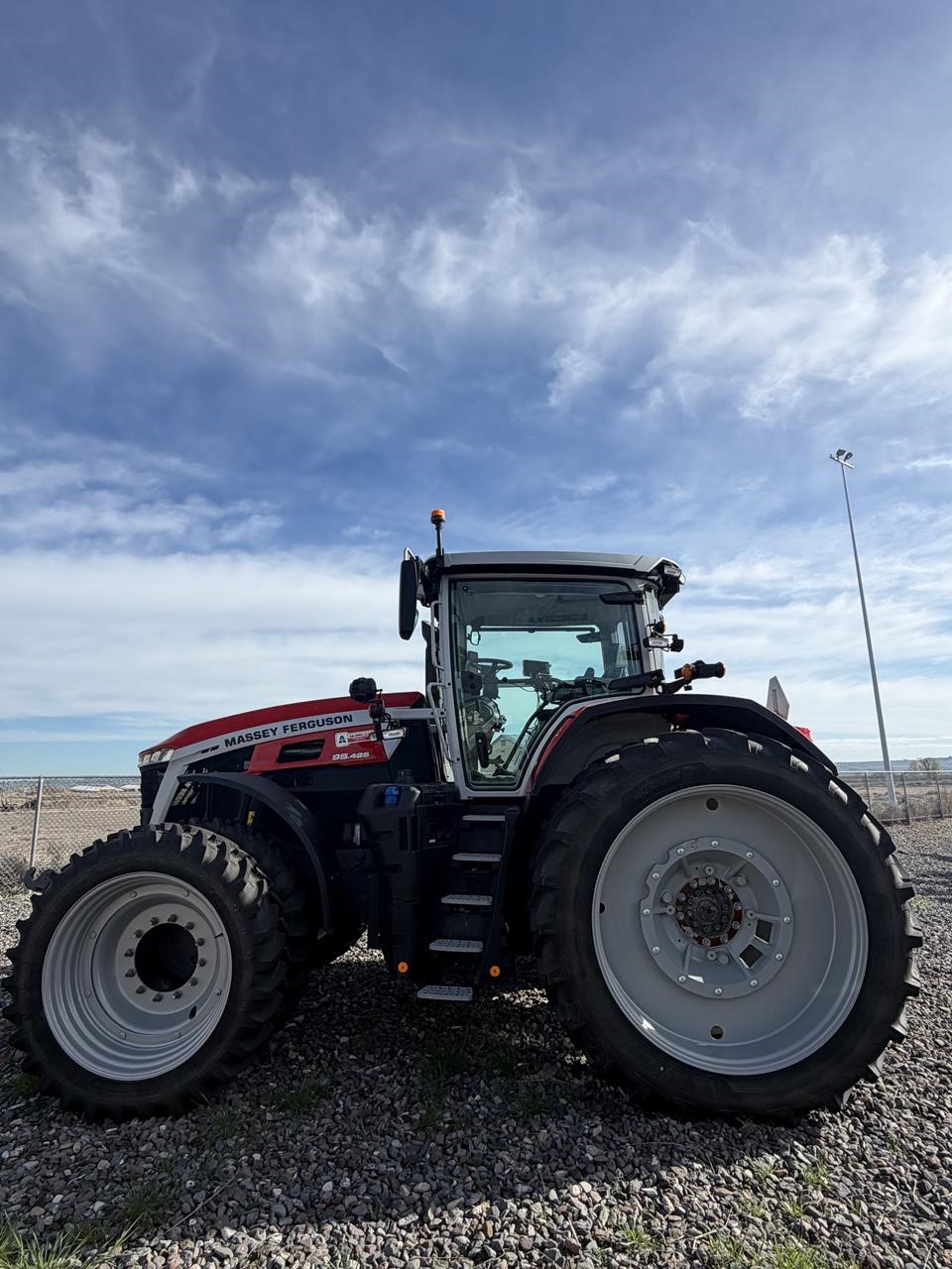 2025 Massey Ferguson 9S.425