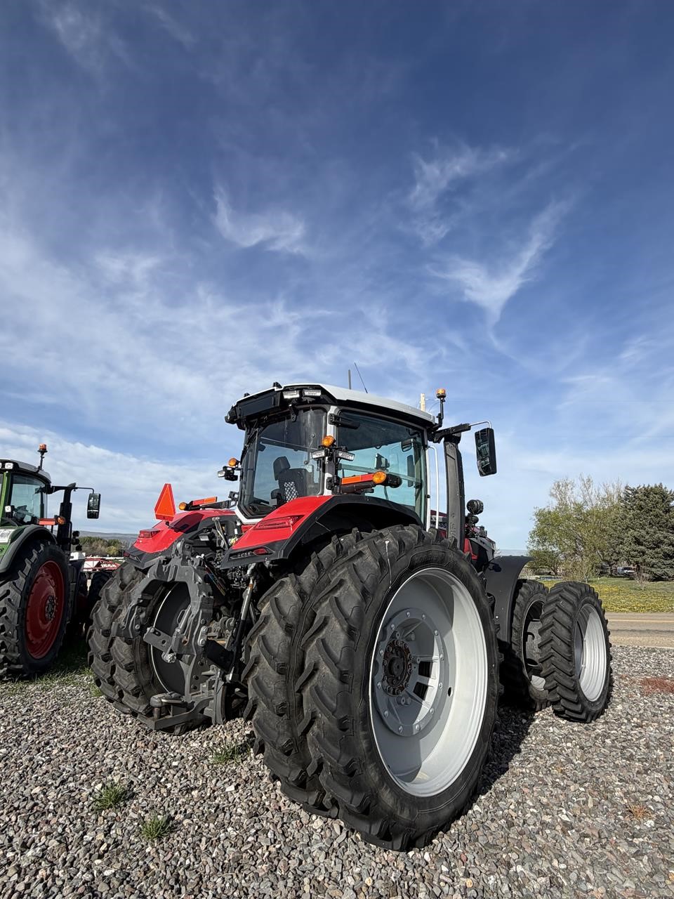 2025 Massey Ferguson 9S.425
