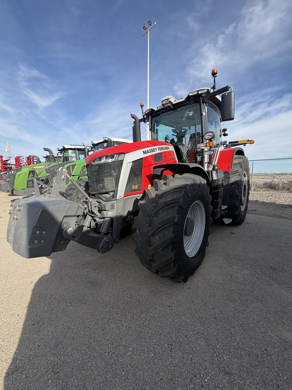 2024 Massey Ferguson 8S.305