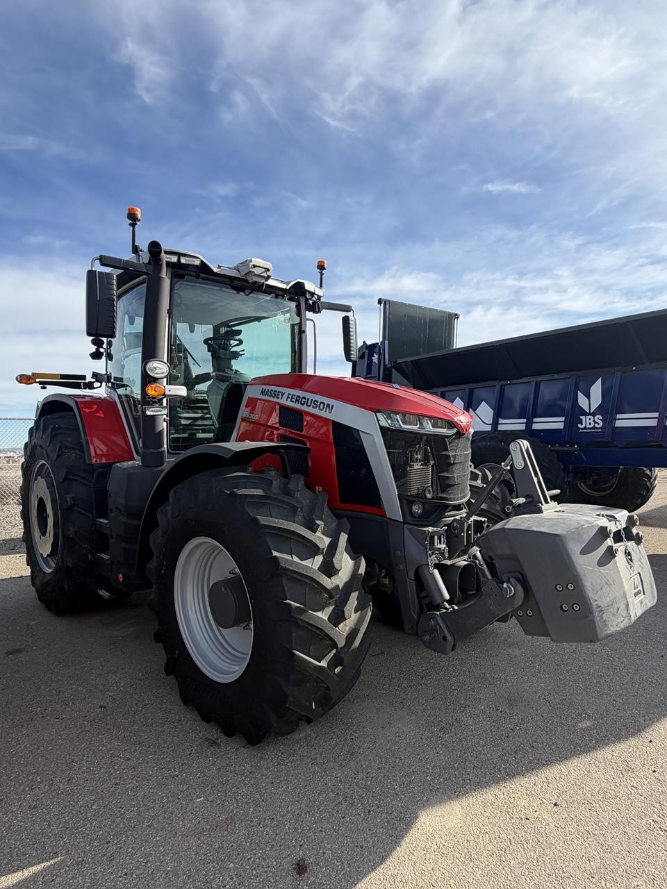 2024 Massey Ferguson 8S.305