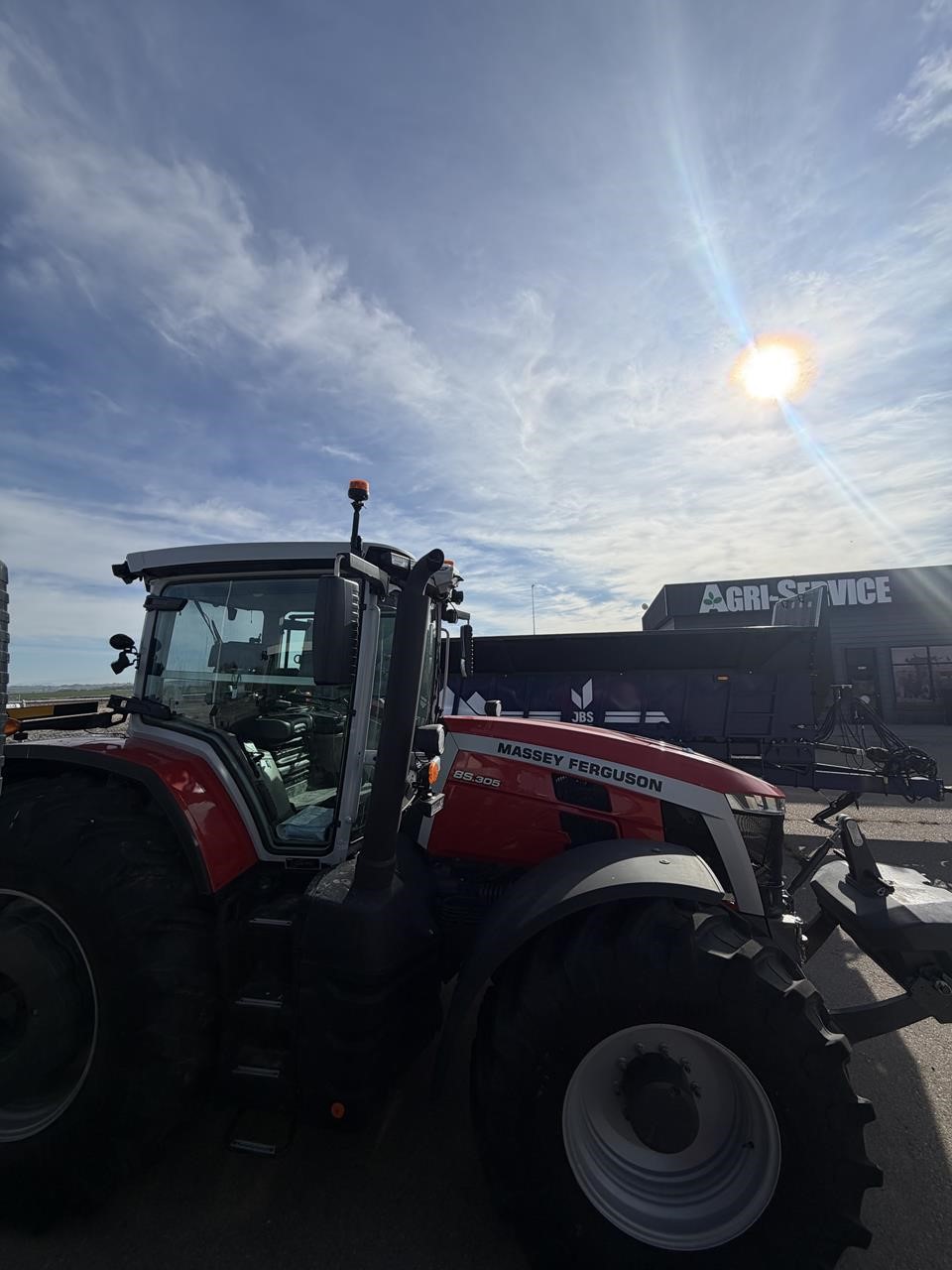 2024 Massey Ferguson 8S.305