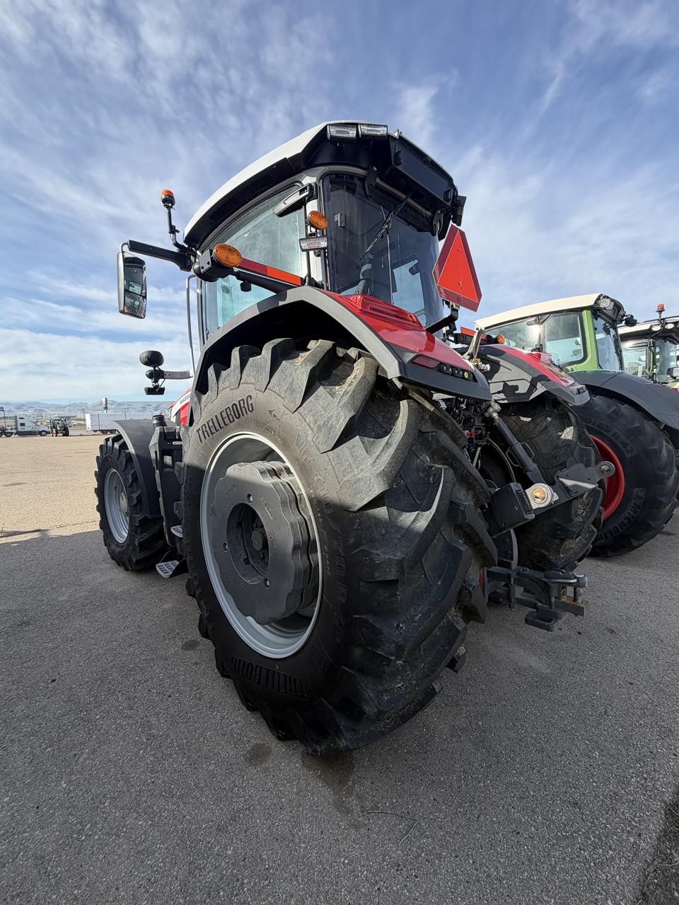 2024 Massey Ferguson 8S.305